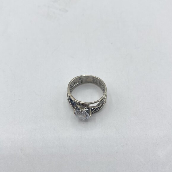 Handcrafted 925 Silver Ring With Large Clear Gemstone Intricate Band Design Size - Picture 5 of 10